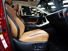 2015款 300h 锋致版 全驱 5座