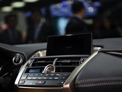 2015款 300h 锋致版 全驱 5座