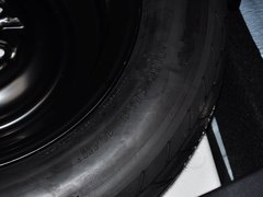 2015款 300h 锋致版 全驱 5座