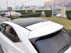 2015款 300h 锋致版 全驱 5座