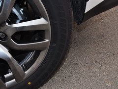 2015款 300h 锋致版 全驱 5座
