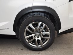 2015款 300h 锋致版 全驱 5座
