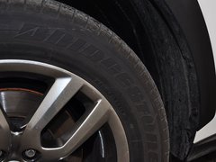2015款 300h 锋致版 全驱 5座