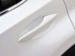 2015款 300h 锋致版 全驱 5座