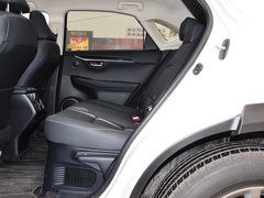 2015款 300h 锋致版 全驱 5座