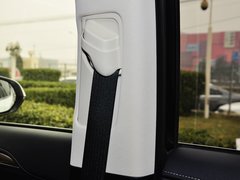 2015款 300h 锋致版 全驱 5座