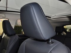 2015款 300h 锋致版 全驱 5座