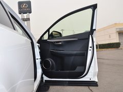 2015款 300h 锋致版 全驱 5座