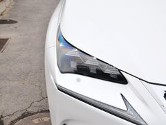 雷克萨斯NX 2015款 300h 锋致版 全驱 5座