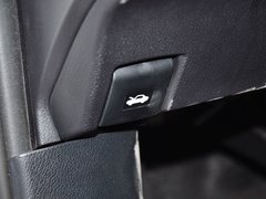 2015款 300h 锋致版 全驱 5座