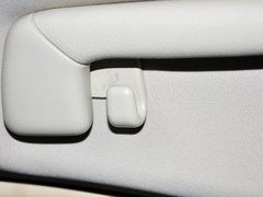 2015款 300h 锋致版 全驱 5座