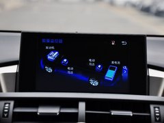 2015款 300h 锋致版 全驱 5座