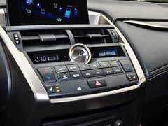 2015款 300h 锋致版 全驱 5座
