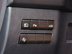 2015款 300h 锋尚版 前驱 5座