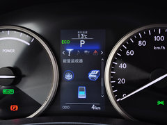 2015款 300h 锋尚版 前驱 5座