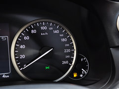 雷克萨斯NX 2015款 300h 锋尚版 前驱 5座