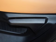 2015款 300h 锋尚版 前驱 5座