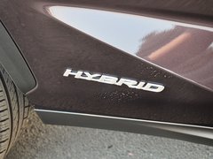 2015款 300h 锋尚版 前驱 5座