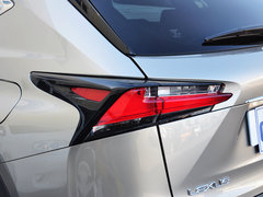2015款 200t F SPORT 全驱 5座