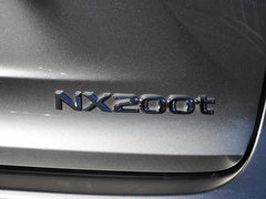 2015款 200t F SPORT 全驱 5座