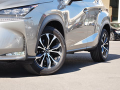 2015款 200t F SPORT 全驱 5座