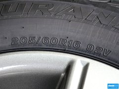 2015款 180E CVT 跨界版 5座