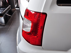 2014款 3.6L 自动 舒适版 7座