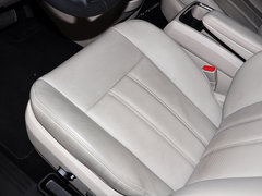 2014款 3.6L 自动 舒适版 7座