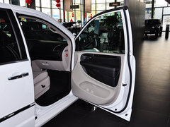 2014款 3.6L 自动 舒适版 7座
