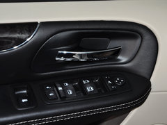 2014款 3.6L 自动 舒适版 7座