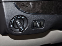 2014款 3.6L 自动 舒适版 7座