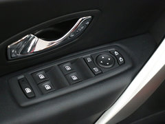 2015款 2.0L CVT 时尚版