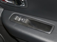 2015款 2.0L CVT 时尚版