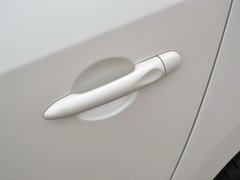 2015款 2.0L CVT 时尚版