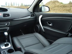 2015款 2.0L CVT 时尚版
