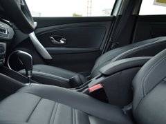2015款 2.0L CVT 时尚版