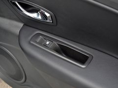 2015款 2.0L CVT 时尚版