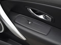2015款 2.0L CVT 时尚版
