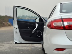 2015款 2.0L CVT 时尚版