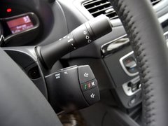 2015款 2.0L CVT 时尚版