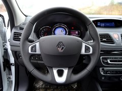 2015款 2.0L CVT 时尚版