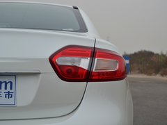 2015款 2.0L CVT 时尚版