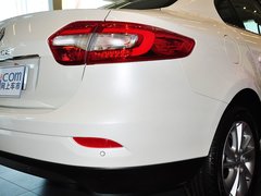 2015款 2.0L CVT 时尚版