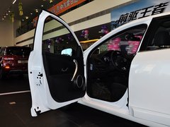 2015款 2.0L CVT 时尚版