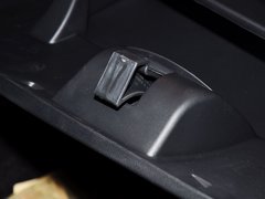 2015款 2.0L CVT 时尚版