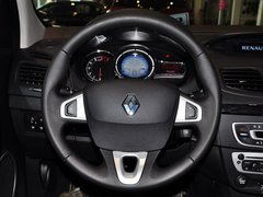 2015款 2.0L CVT 时尚版