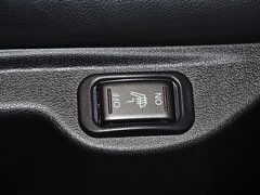 2015款 2.0L CVT 时尚版