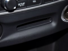 2015款 2.0L CVT 时尚版