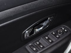 2015款 2.0L CVT 时尚版