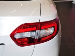2015款 2.0L CVT 时尚版